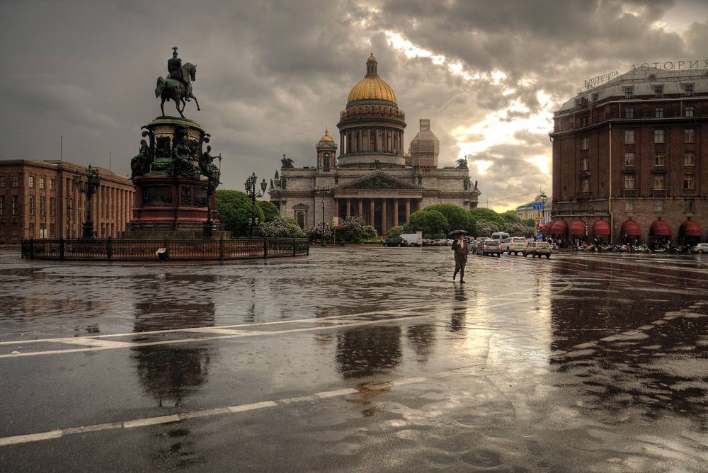 Айпитер. Санкт-Петербург дождь. Дождь в Петербурге. Дождливый Питер летом. Петербург осень дождь.